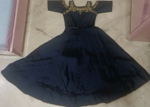 Long Gown With Golden Details (2 Layer If Cancan)