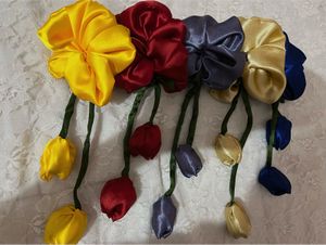 Tulip Scrunchie 🌷