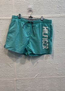 🇺🇲 Tommy Hilfiger Imported Shorts