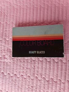 Beauty Glazed Eyeshadow Pallete ✨️