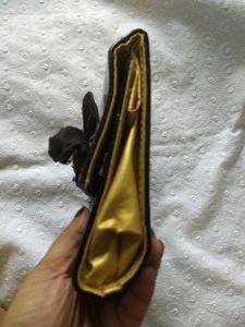 Black Purse