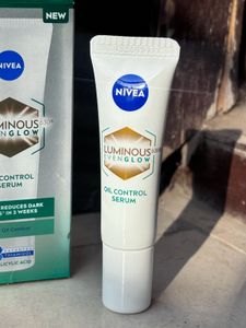Plum Toner With Nivea Serum