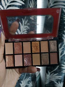 Mars Dance Of Joy Nude Eye Shadow Palette
