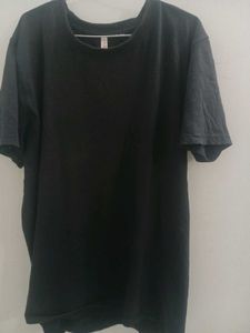 Classic Solid Black T-Shirt - Unisex