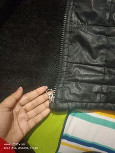 Women Sleeveless Black Jacket 🖤