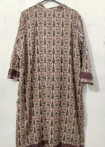 Label By Aridhi Kurti