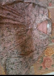 Women&#39;s Floral Print Flared Top