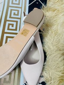 Elegant Flats