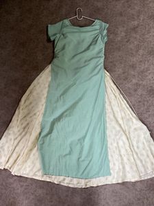 A Vaasa Green Kurta With Sequence Work