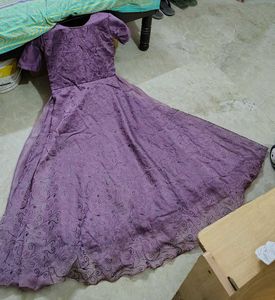 Lavender gown 💜🔥with earrings and bangles match