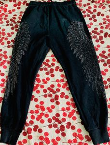 Winged Joggers