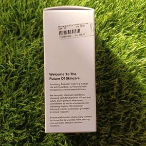 Minimalist Polyhydroxy Acid Face Toner