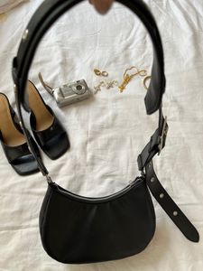 H&amp;M Shoulder Bag 🖤♣️