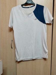 Athletic V-Neck T-Shirt