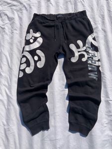 Arrow trouser