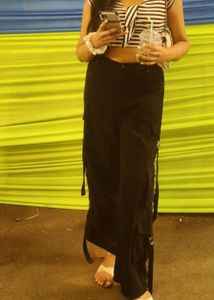 Trendy Black Cargo Jeans - High Rise Straight Fit