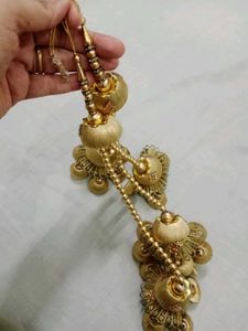 Lehanga Latkan Golden