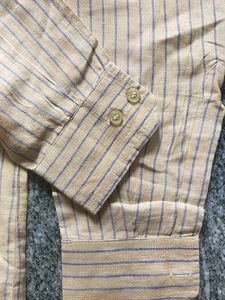 Super Looking😍Striped Shirt