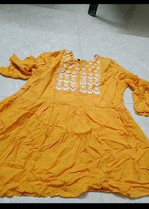 4 Tops 1 Kurta