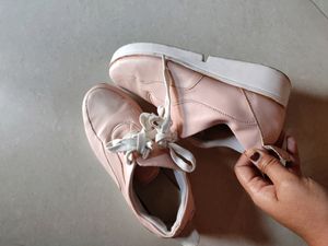 Pink Cute Sports Shoes 😍👟