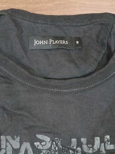 John Players T-shirt