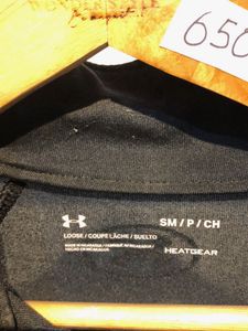 Under Armour Half Zip Pullover (XS)