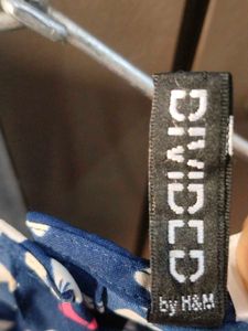 Cute Bow Print H&amp;M brand Top