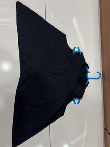 Black Sleeveless Top