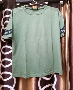 Dressberry Green Solid T shirt