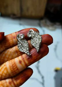 Sparkling Silver Necklace