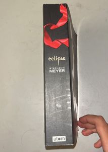 Eclipse by Stephenie Meyer