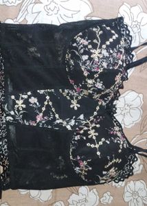 Top Skirtt
