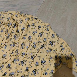 🌼 Elegant Yellow Floral Maxi Dress 🌼