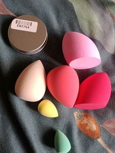 Faces Canada Beauty Blender With Jar