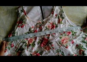Floral Sleeveless Top