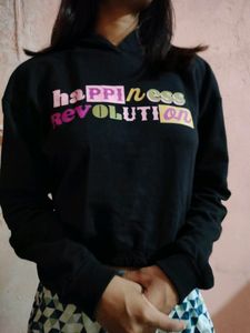 Black Cropped Hoodie 🐈‍⬛🖤
