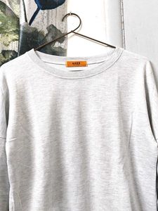 I am Selling A Sweatshirt Overhere.