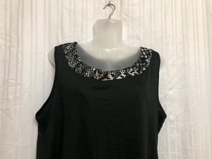 Black Sleeveless Top