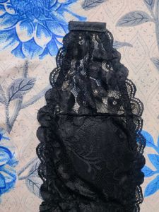 Black Lace Strapless Bra