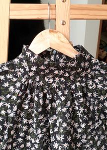 ZARA turtle neck top