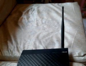 ASUS WiFi Router with Antena