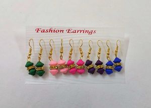 Earrings; set of 5