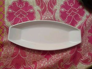 Serving Dishes - Set of 4