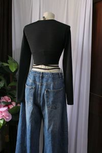 H&amp;M Fitted Top