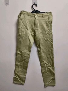 Khaki Chinos - Men's Size Medium