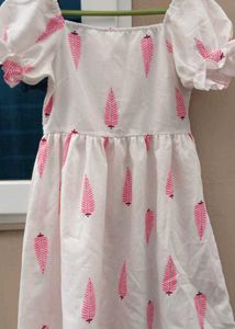 White &amp; Pink Leaf Print Dress