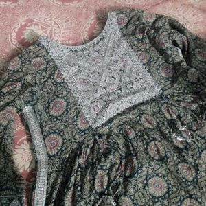 Naira Cut Kurti