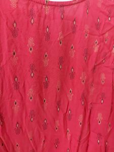 Pink Kurta In Size M