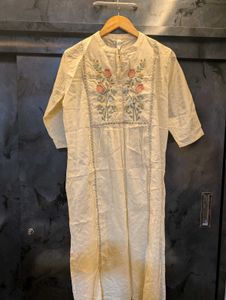 Women&#39;s Yellow Kurta