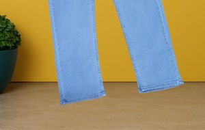 N@79 Size-40 Light Wash Denim Jeans